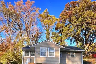 6430 Maplewood Dr, Falls Church, VA 22041 - Photo 1