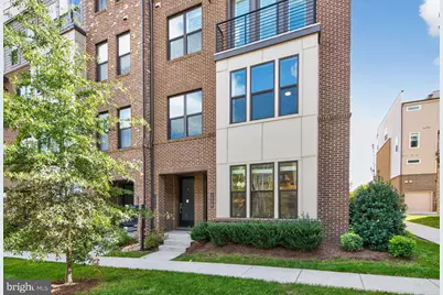 14428 Beckett Glen Circle #905, Chantilly, VA 20151 - Photo 1