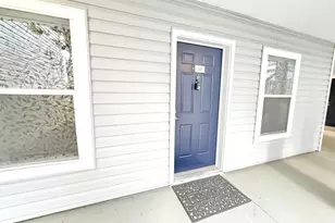 3179 Summit Square Dr, Oakton, VA 22124 - Photo 1