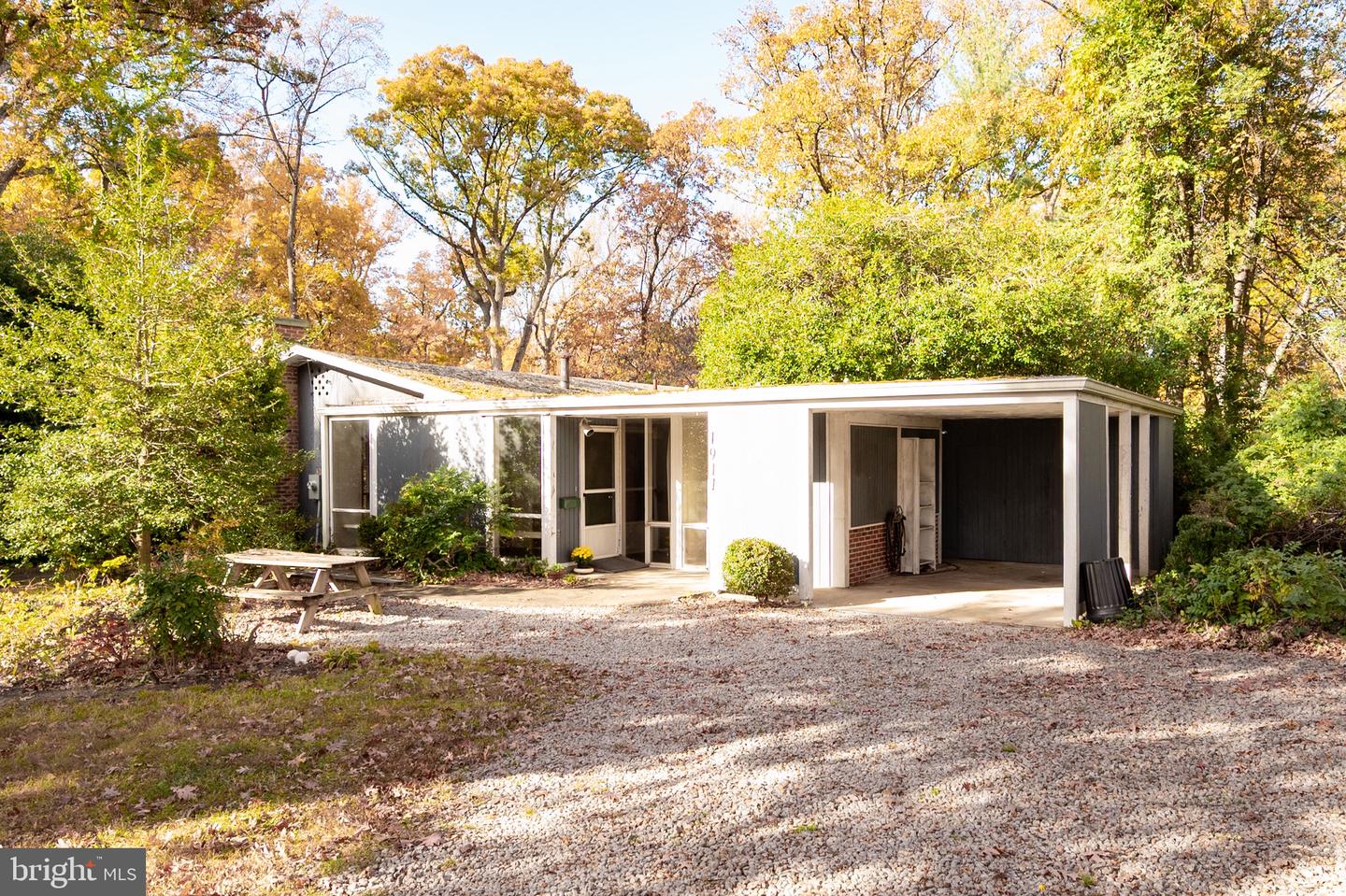 1911 Marthas Rd, Alexandria, VA 22307 - MLS VAFX2277520 - Coldwell Banker
