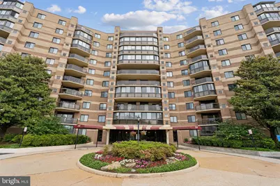 8340 Greensboro Drive #401, McLean, VA 22102 - Photo 1