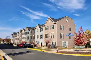 7838 Francis Dickens Ln, Annandale, VA 22003 - Photo 1