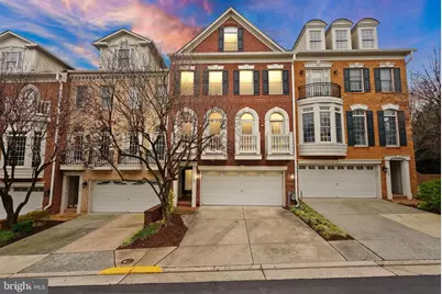 7721 Spoleto Lane #9, McLean, VA 22102 - Photo 1