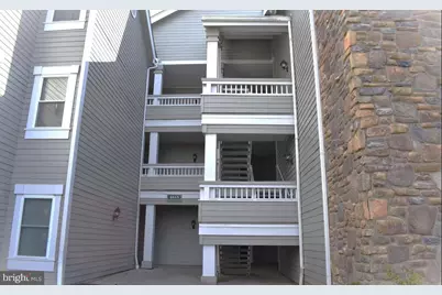 4405 Sedgehurst Drive #302, Fairfax, VA 22033 - Photo 1