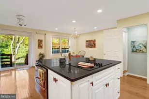 6122 Old Brentford Ct, Alexandria, VA 22310 - Photo 1