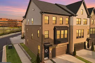 4901 Longmire Wy, Chantilly, VA 20151 - Photo 1