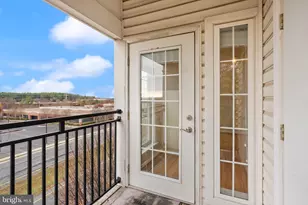 3840 Lightfoot St, Chantilly, VA 20151 - Photo 1