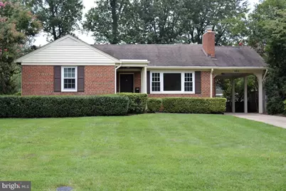 6613 Chesterfield Avenue, McLean, VA 22101 - Photo 1