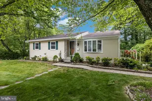 131 Casmar St SE, Vienna, VA 22180 - Photo 1