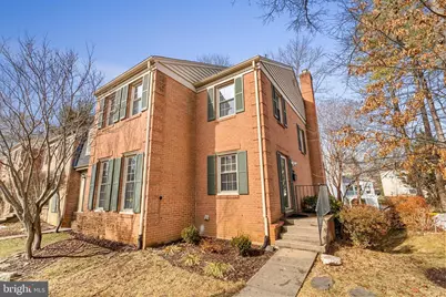 10360 Hampshire Green Avenue, Fairfax, VA 22032 - Photo 1