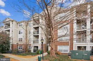 12921 Centre Park Cir, Herndon, VA 20171 - Photo 1