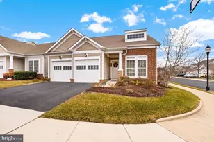 8410 Stargazer Lily Ct, Lorton, VA 22079 - Photo 1