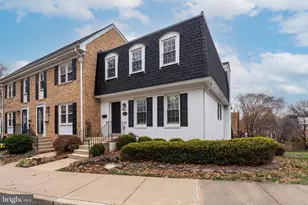 7414 Hallcrest Dr, McLean, VA 22102 - Photo 1