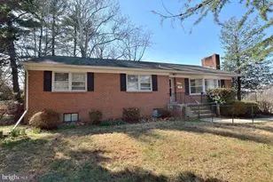 6149 Loch Raven Dr, McLean, VA 22101 - Photo 1