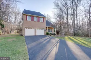 4746 Holly Ave, Fairfax, VA 22030 - Photo 1