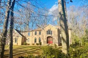 4221 Sherando Ln, Annandale, VA 22003 - Photo 1