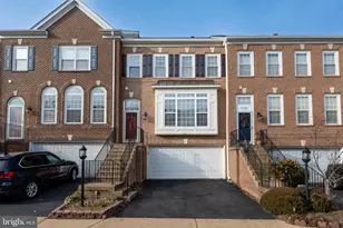 5722 Governors Pond Cir, Alexandria, VA 22310 - Photo 1