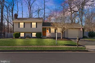 7902 Cliff Rock Ct, Springfield, VA 22153 - Photo 1