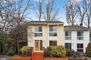 3052 Sugar Ln, Vienna, VA 22181 - Photo 1