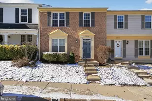 5816 Apple Wood Ln, Burke, VA 22015 - Photo 1