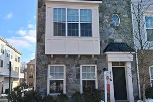 5158 Ridgeview Retreat Dr, Chantilly, VA 20151 - Photo 1