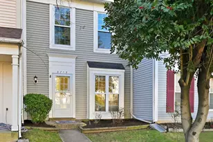 3715 Hampton Ct, Alexandria, VA 22306 - Photo 1