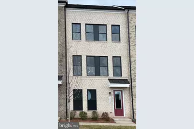 13918 Aviation Place, Herndon, VA 20171 - Photo 1