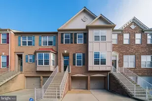 6142 Manchester Park Cir, Alexandria, VA 22310 - Photo 1
