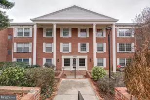 7621 Tremayne Pl, McLean, VA 22102 - Photo 1