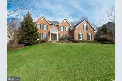 10500 Dunn Meadow Road, Vienna, VA 22182 - Photo 1