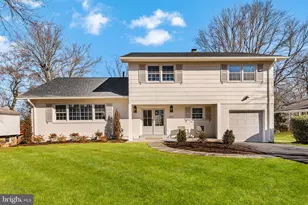 2612 Stirrup Ln, Alexandria, VA 22308 - Photo 1