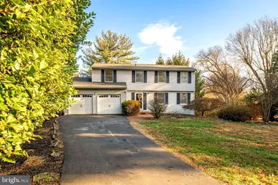 909 Cantle Lane, Great Falls, VA 22066 - Photo 1