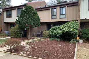 11854 S Lakes Ct, Reston, VA 20191 - Photo 1