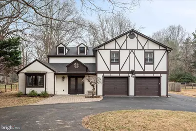 9036 Jeffery Road, Great Falls, VA 22066 - Photo 1