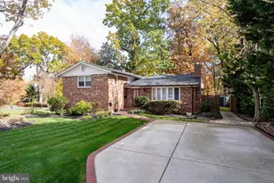 3809 Moss Dr, Annandale, VA 22003 - Photo 1