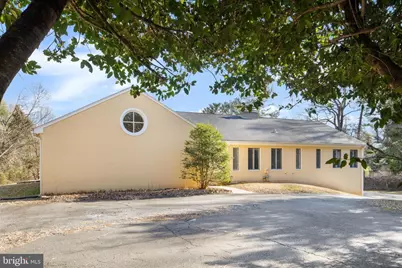 901 Walker Road, Great Falls, VA 22066 - Photo 1