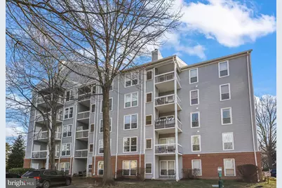 3175 Summit Square Drive #5-E3, Oakton, VA 22124 - Photo 1