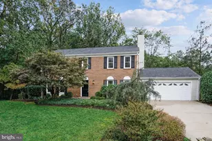 9813 Fosbak Dr, Vienna, VA 22182 - Photo 1