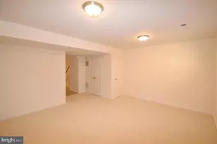 13509 Bannacker Pl, Herndon, VA 20171 - Photo 7