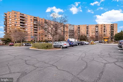 8380 Greensboro Drive #221, McLean, VA 22102 - Photo 1
