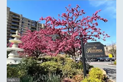 8380 Greensboro Drive #525, McLean, VA 22102 - Photo 1