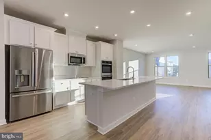 13172 Arches Rd, Herndon, VA 20170 - Photo 1