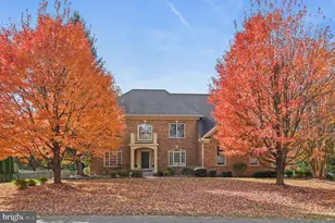 2628 Five Oaks Rd, Vienna, VA 22181 - Photo 1