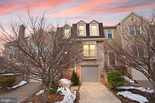 3006 Oakton Meadows Ct, Oakton, VA 22124 - Photo 1