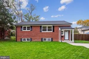 7118 Kerr Dr, Springfield, VA 22150 - Photo 1