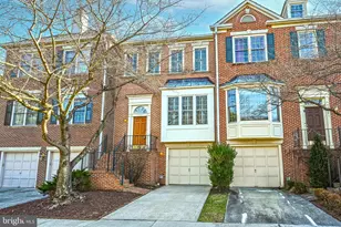 2143 Wolftrap Ct, Vienna, VA 22182 - Photo 1