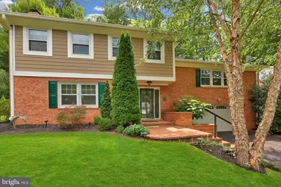 9322 Glenbrook Road, Fairfax, VA 22031 - Photo 1