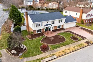 6462 Honey Tree Ct, Burke, VA 22015 - Photo 1