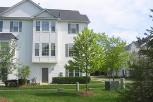 13390 Cleeve Hill Ct, Herndon, VA 20171 - Photo 1
