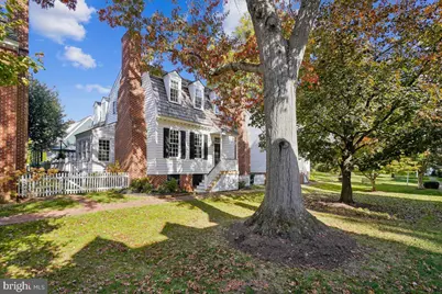 9896 Palace Green Way, Vienna, VA 22181 - Photo 1